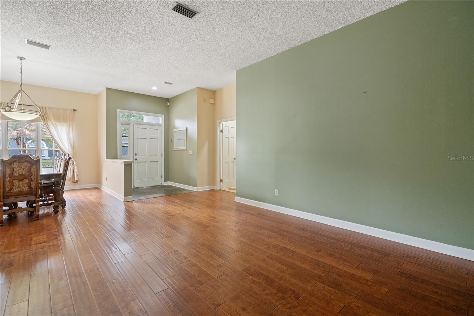 Image 17 of 44 For 3632 Cold Creek Drive