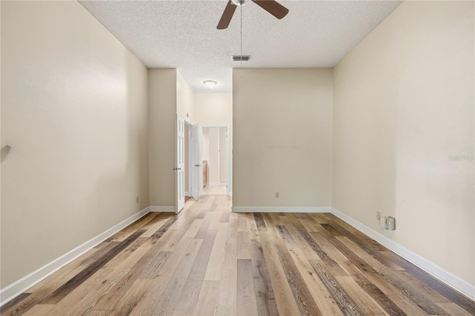 Image 19 of 44 For 3632 Cold Creek Drive