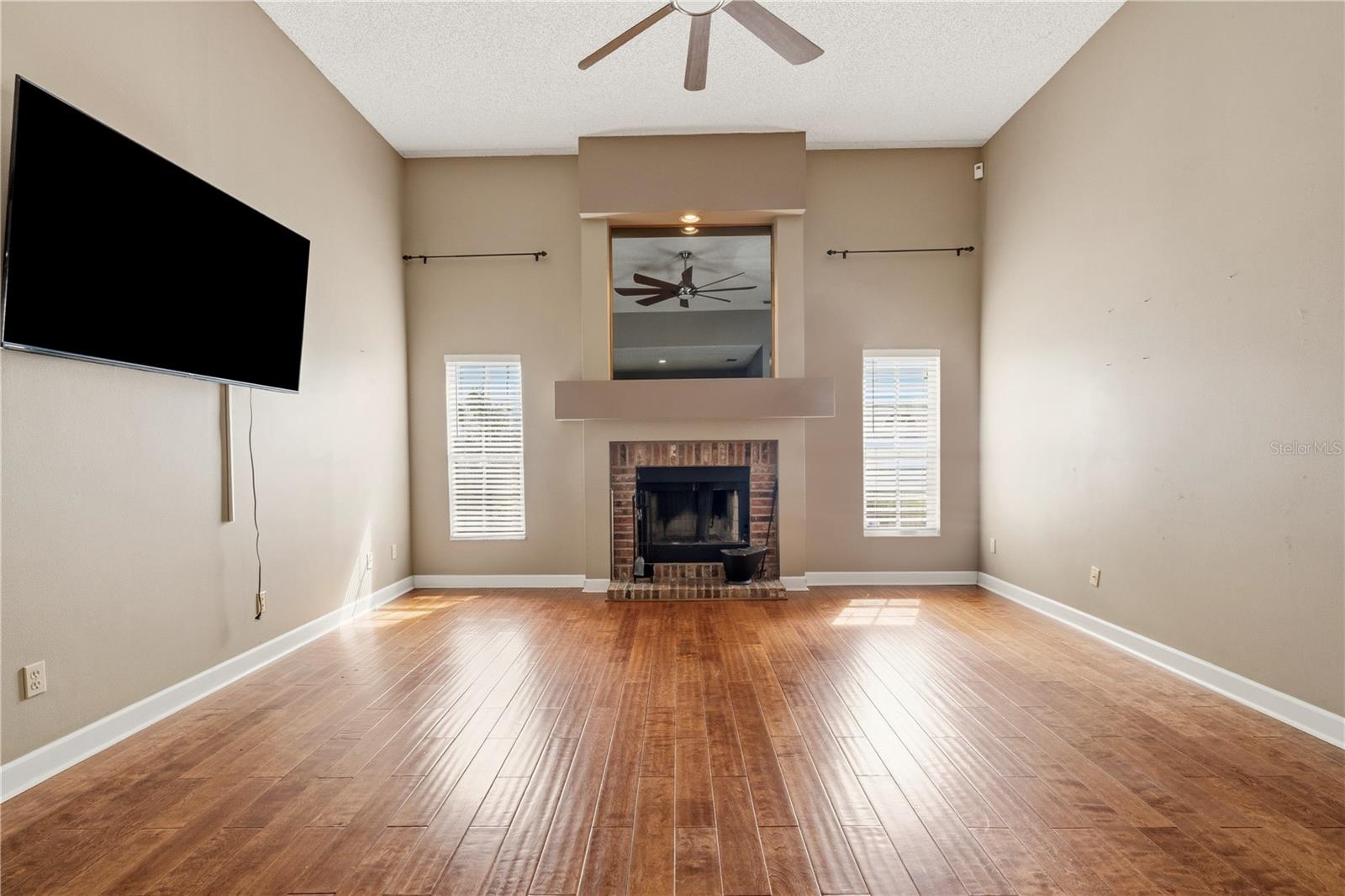 Image 5 of 44 For 3632 Cold Creek Drive