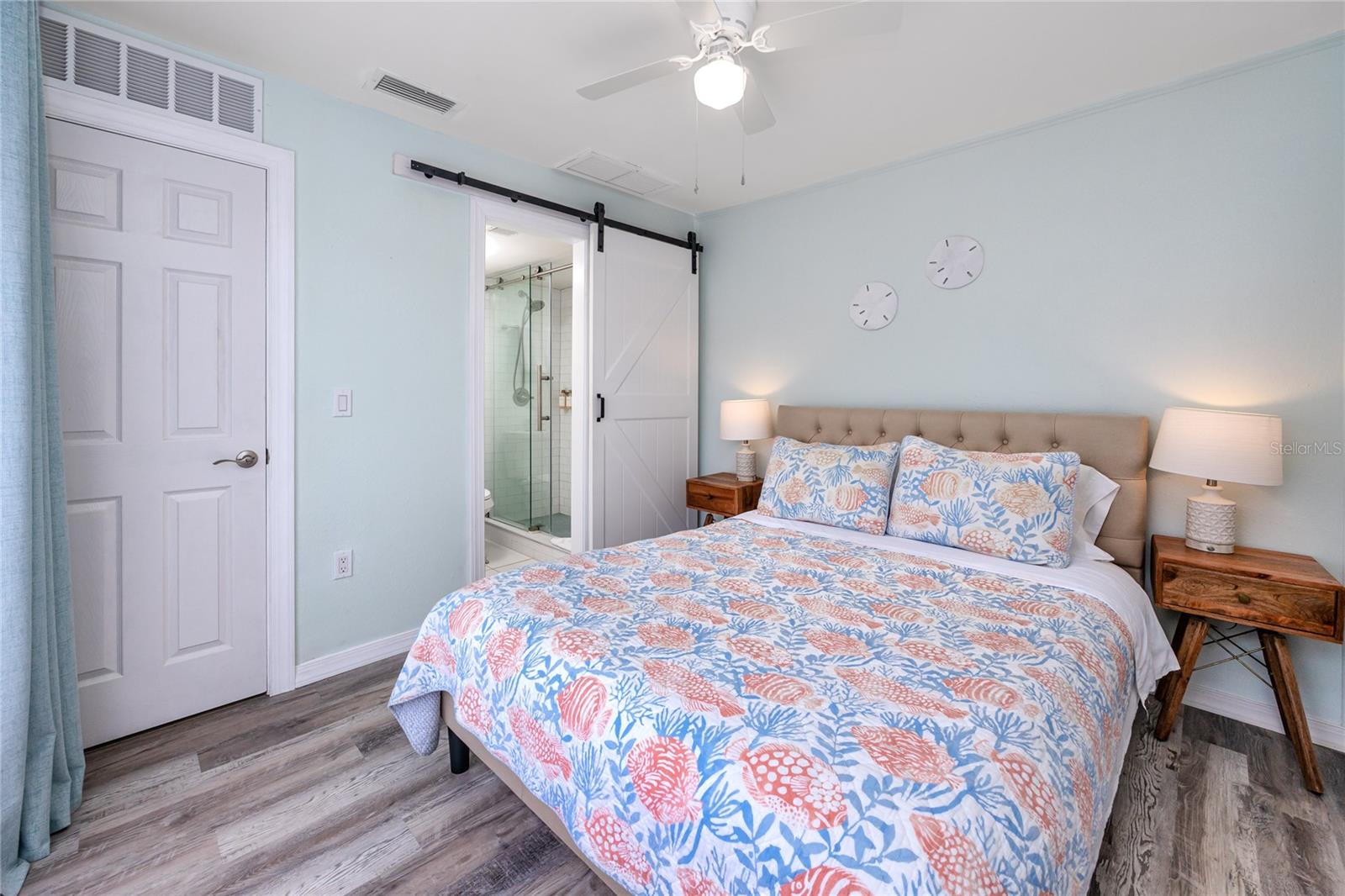 Image 24 of 59 For 159 Medallion Boulevard H