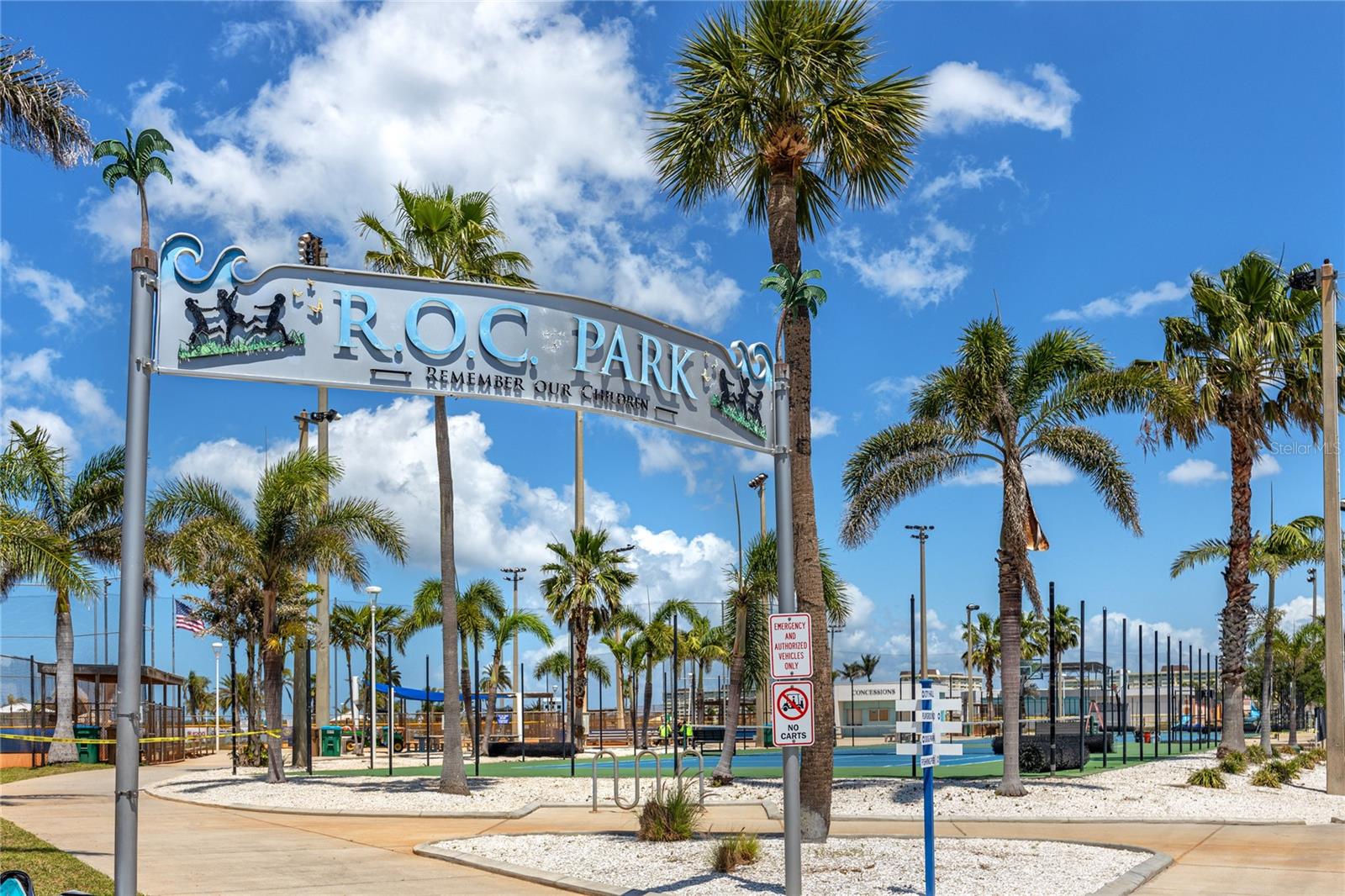 Image 51 of 59 For 159 Medallion Boulevard H