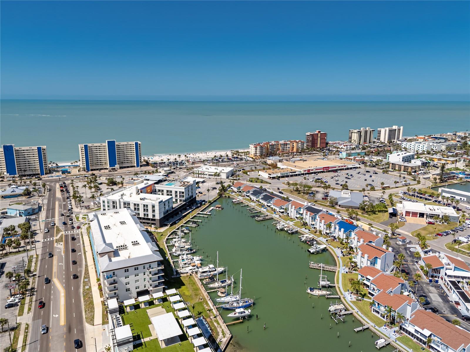 Image 54 of 59 For 159 Medallion Boulevard H