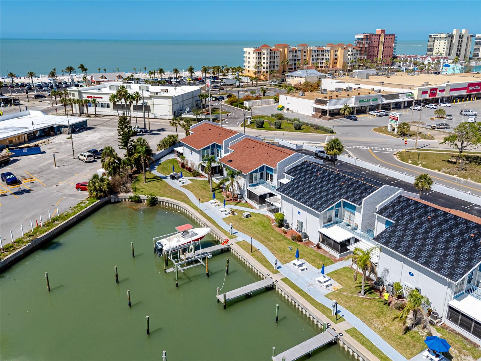 Image 58 of 59 For 159 Medallion Boulevard H