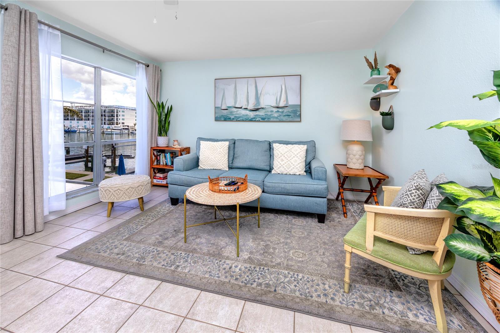 Image 8 of 59 For 159 Medallion Boulevard H