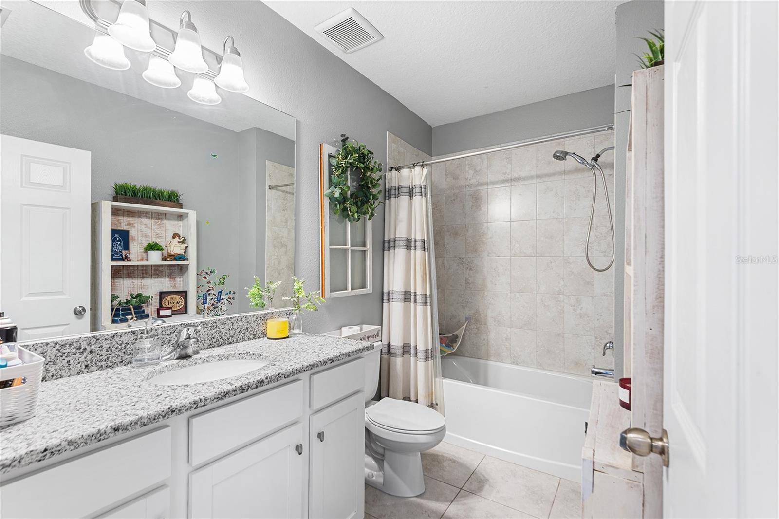 Image 21 of 26 For 12960 Conquistador Loop