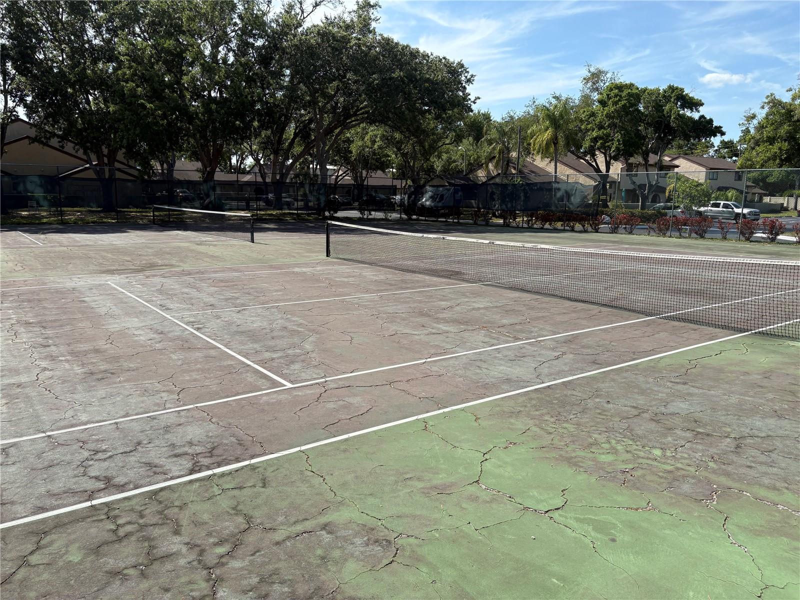 Image 7 of 8 For 6262 142nd Avenue N 804