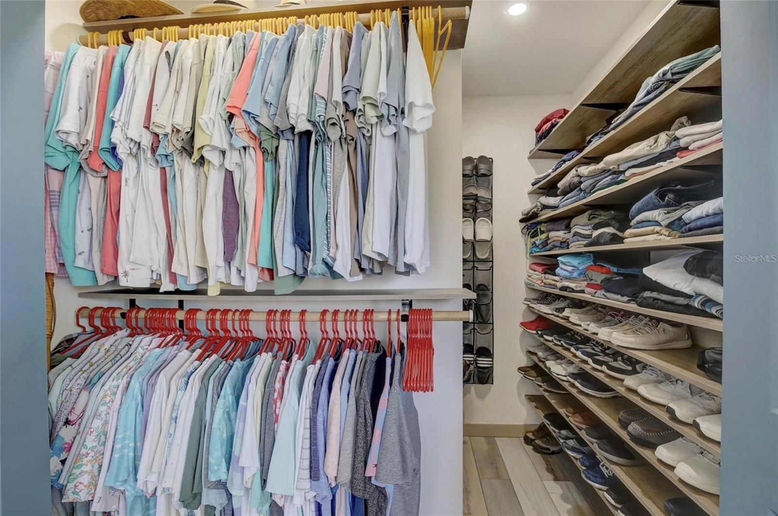 Listing photo id 24 for 5428 7th Avenue N