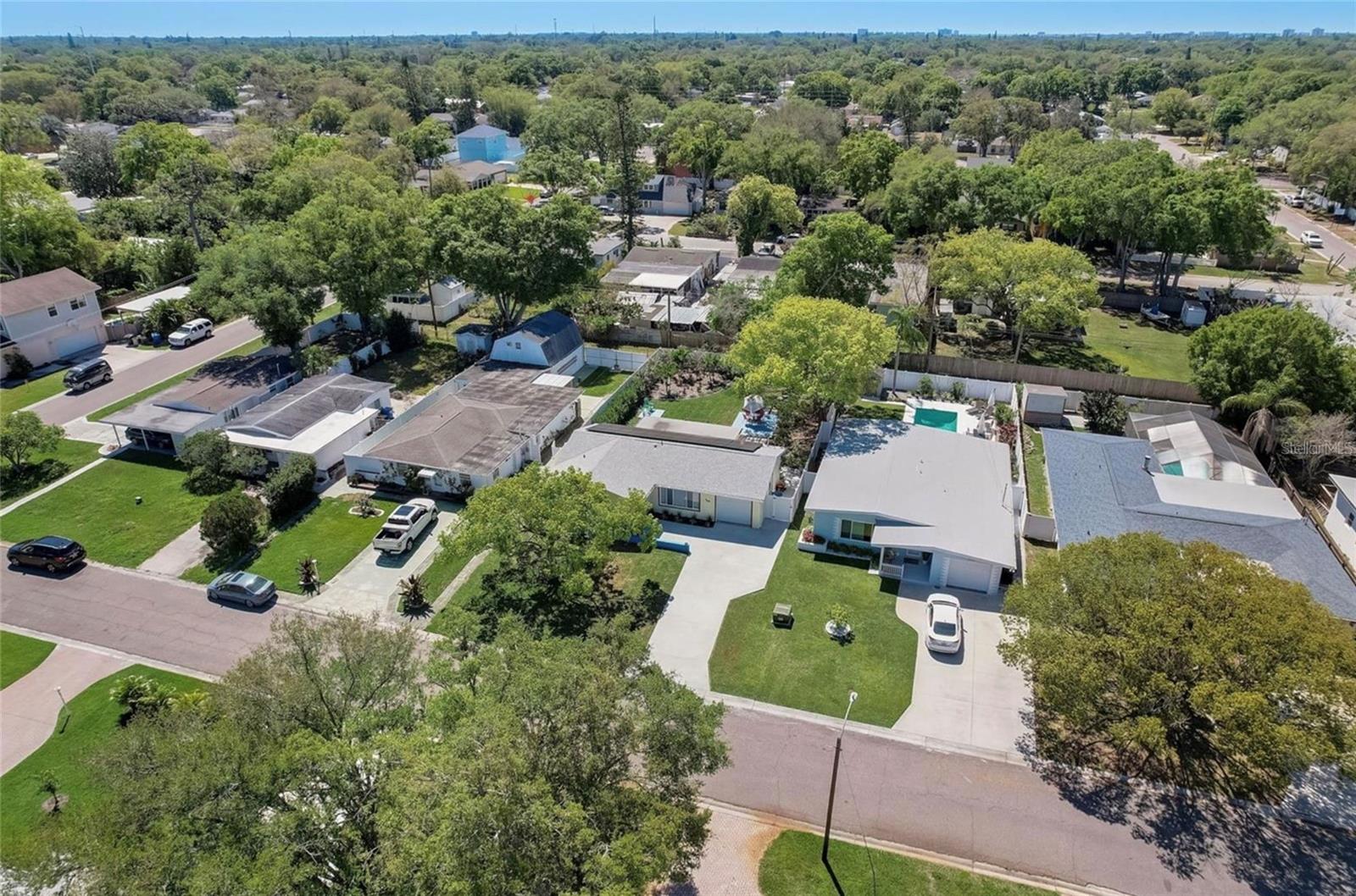 Listing photo id 40 for 5428 7th Avenue N