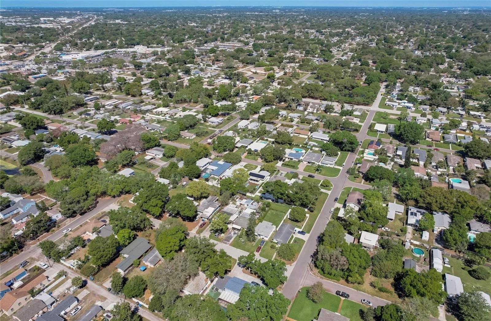 Listing photo id 46 for 5428 7th Avenue N