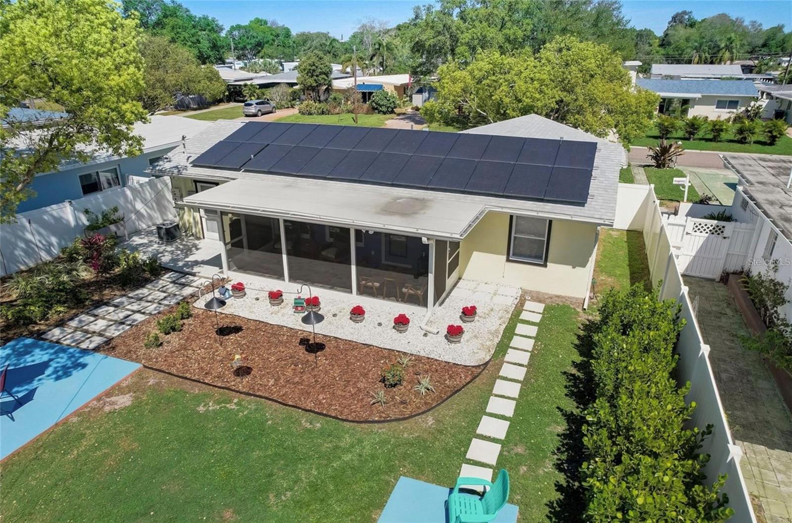 Listing photo id 47 for 5428 7th Avenue N