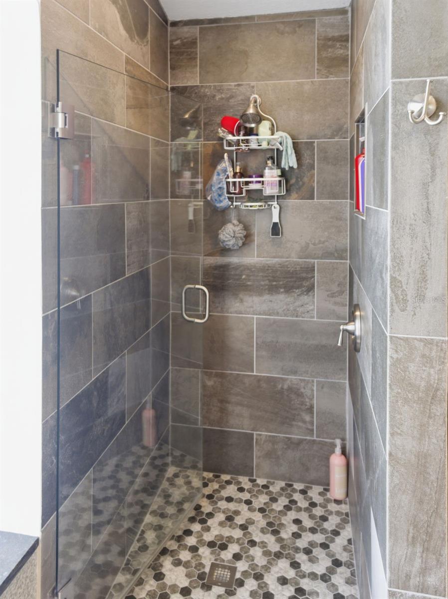 Image 38 of 47 For 2445 53rd Avenue Road