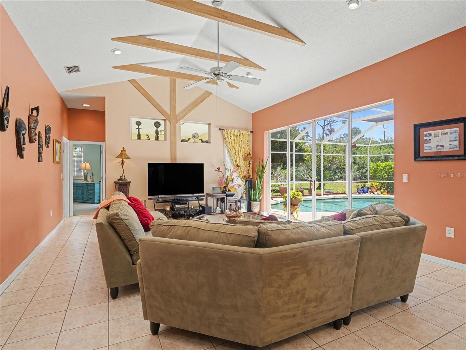 Image 10 of 29 For 7219 Coachlight Street