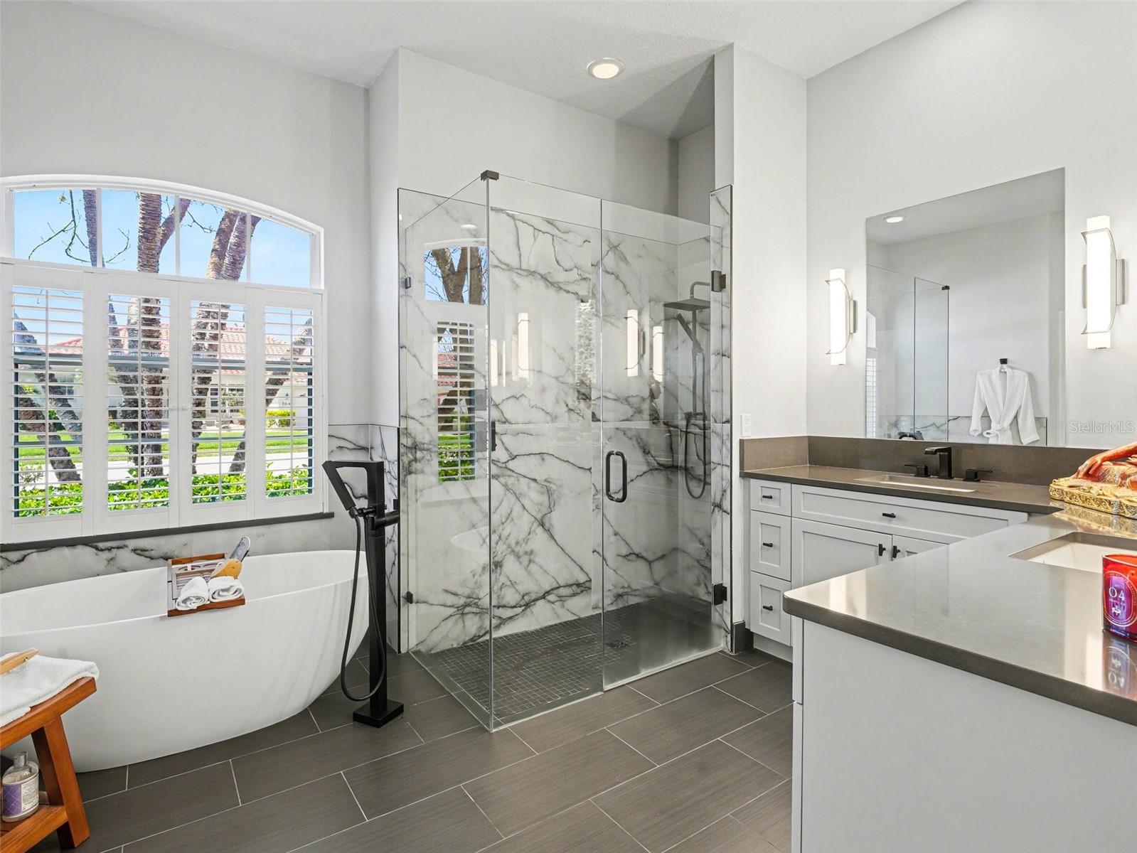 Image 15 of 29 For 7219 Coachlight Street