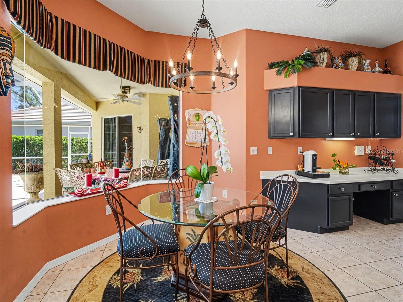 Image 9 of 29 For 7219 Coachlight Street