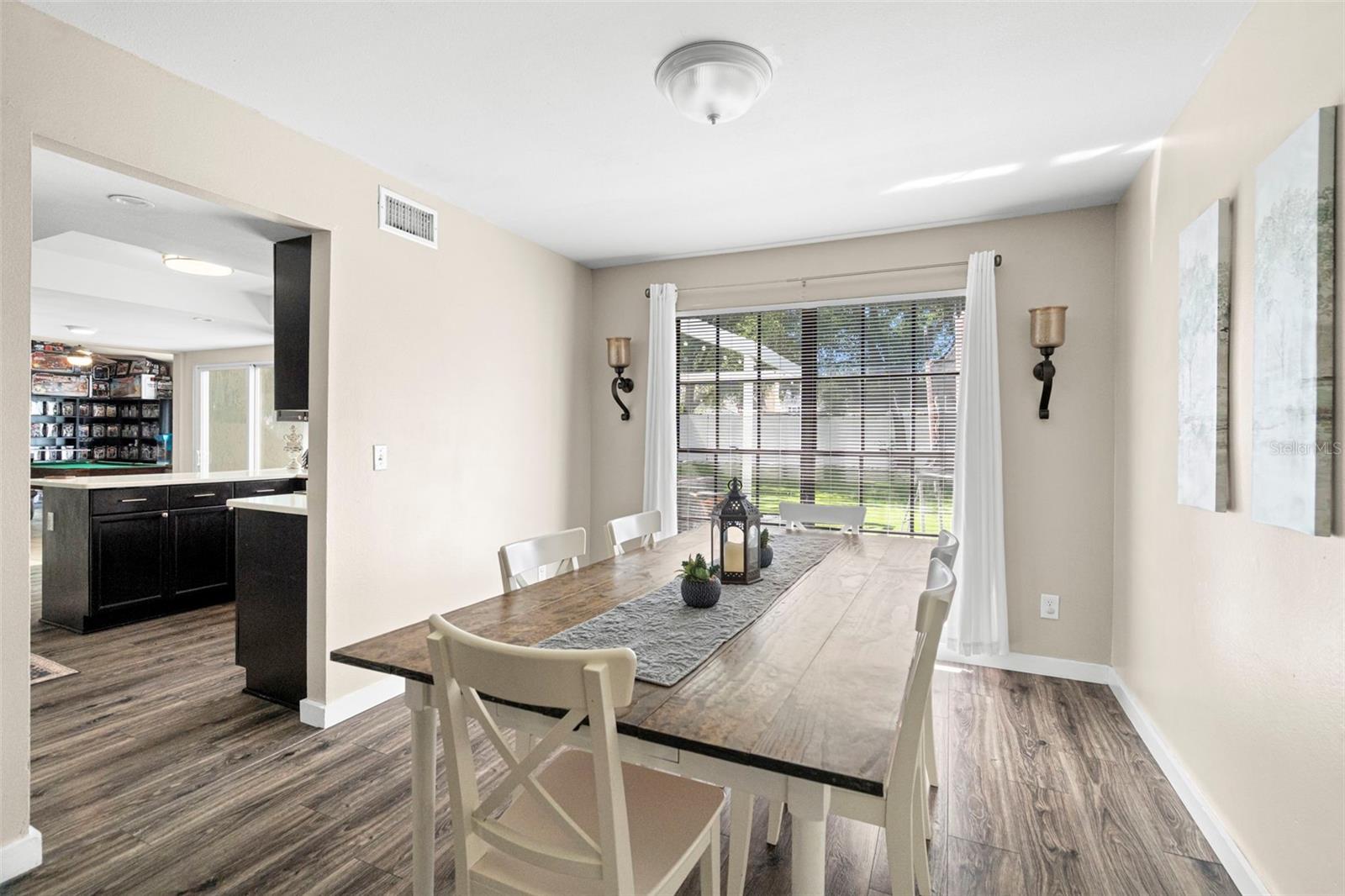 Image 17 of 38 For 539 Emberwood Drive