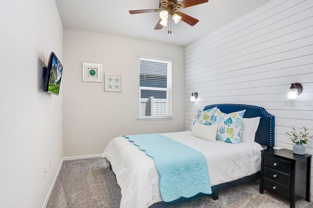 Image 15 of 83 For 11642 Lake Lucaya Drive