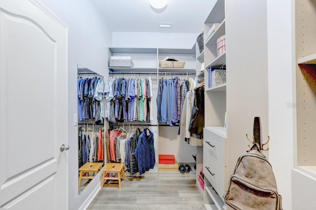 Image 39 of 83 For 11642 Lake Lucaya Drive