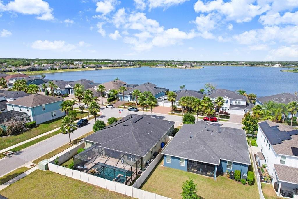 Image 54 of 83 For 11642 Lake Lucaya Drive