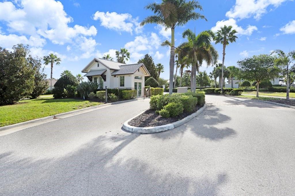 Image 62 of 83 For 11642 Lake Lucaya Drive