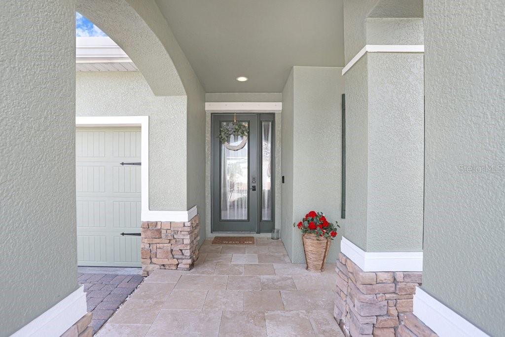 Image 7 of 83 For 11642 Lake Lucaya Drive