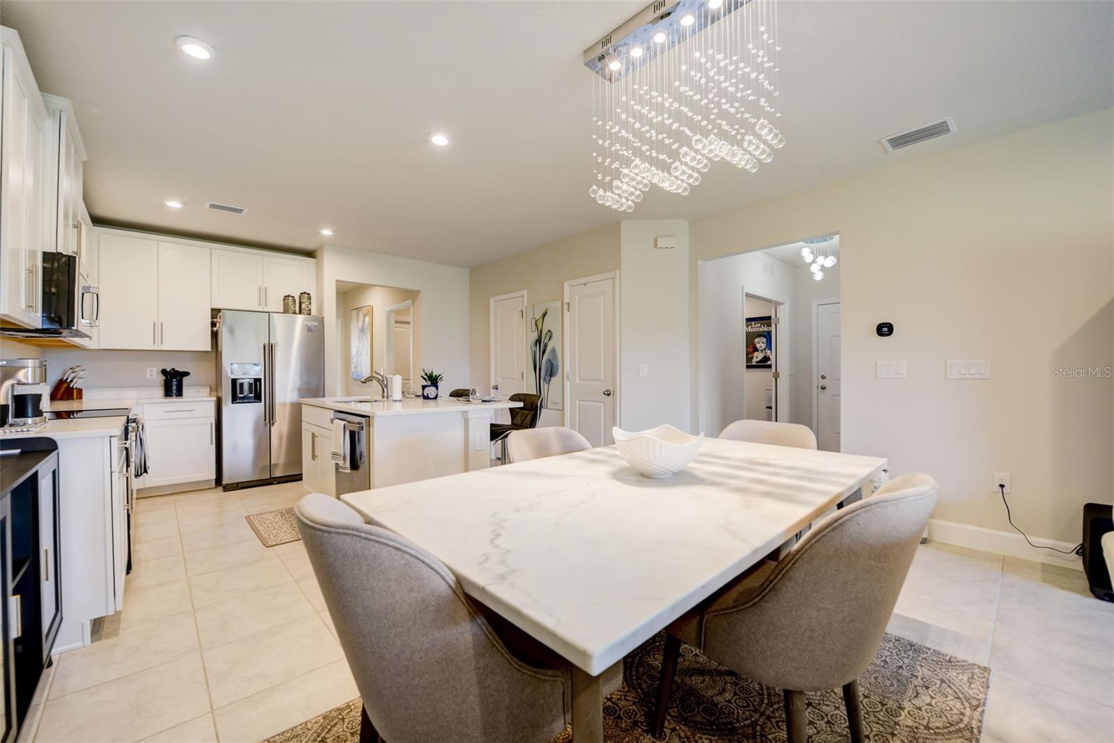 Image 17 of 61 For 18027 Turning Leaf Circle