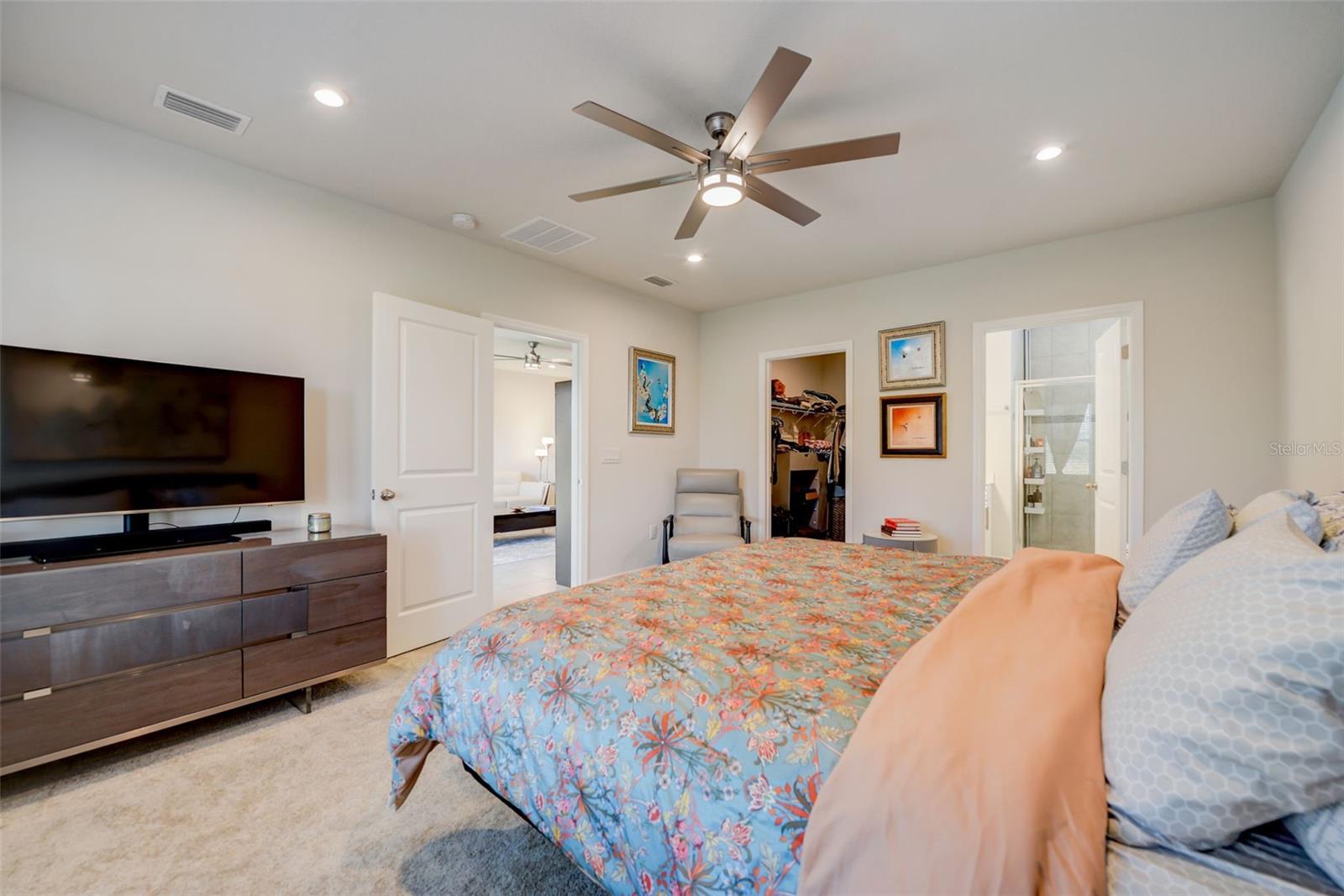 Image 24 of 61 For 18027 Turning Leaf Circle