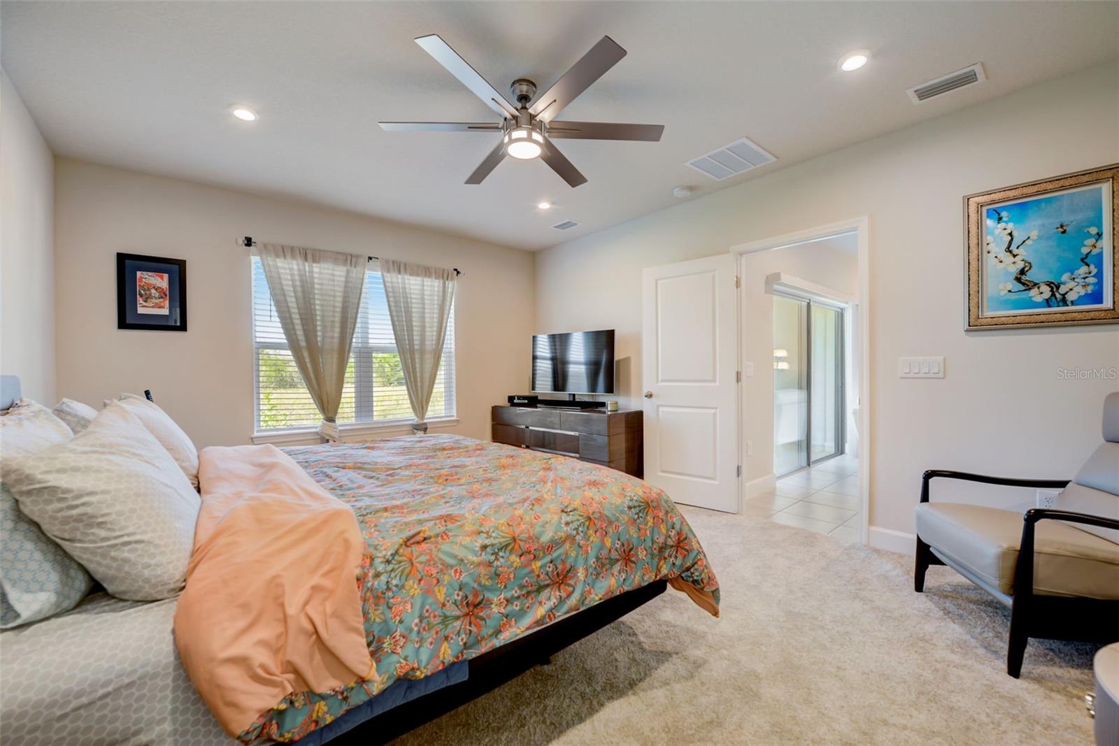 Image 25 of 61 For 18027 Turning Leaf Circle