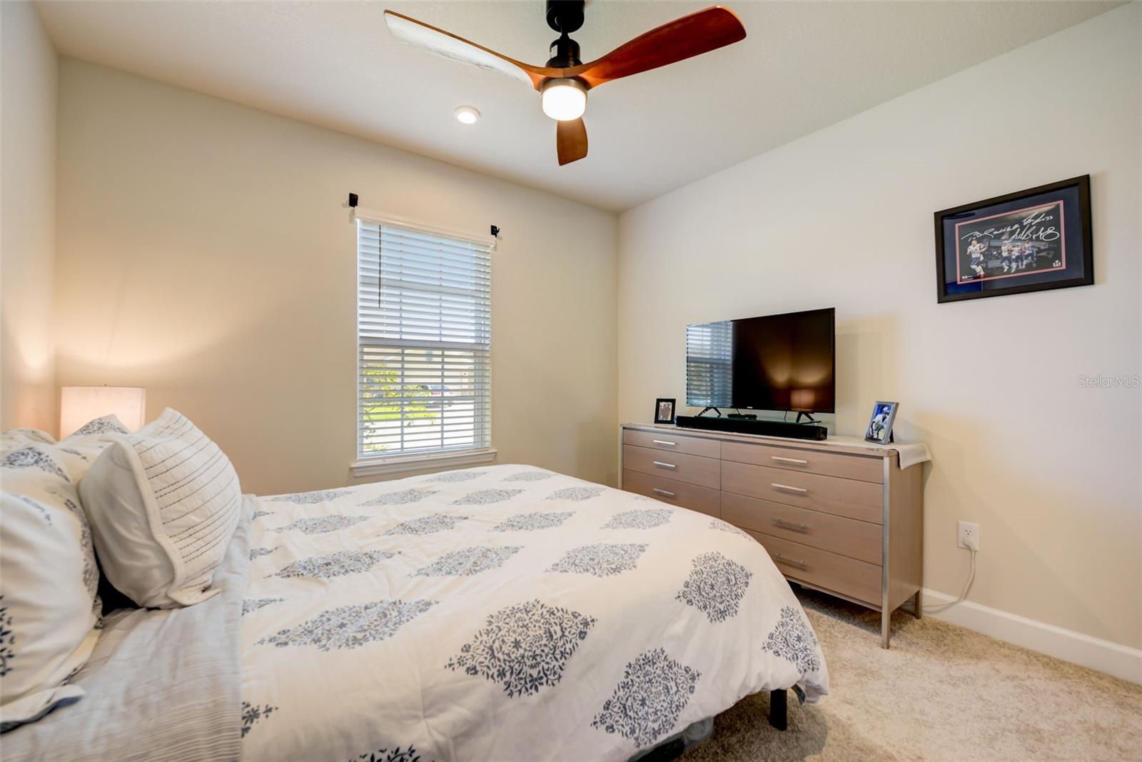 Image 30 of 61 For 18027 Turning Leaf Circle