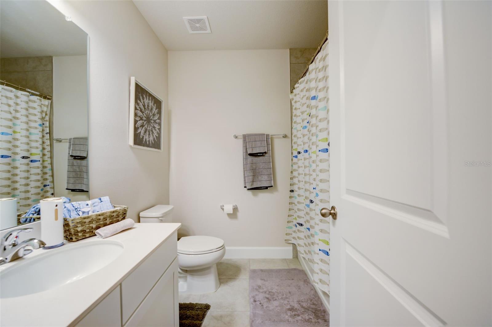 Image 32 of 61 For 18027 Turning Leaf Circle