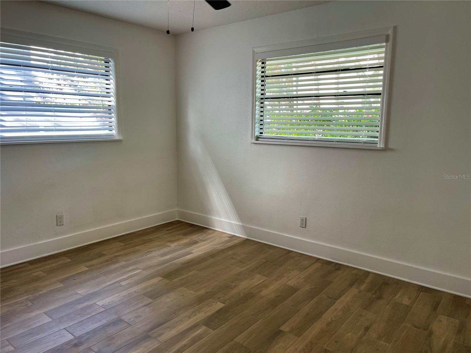 Image 7 of 17 For 2118 Venus Street