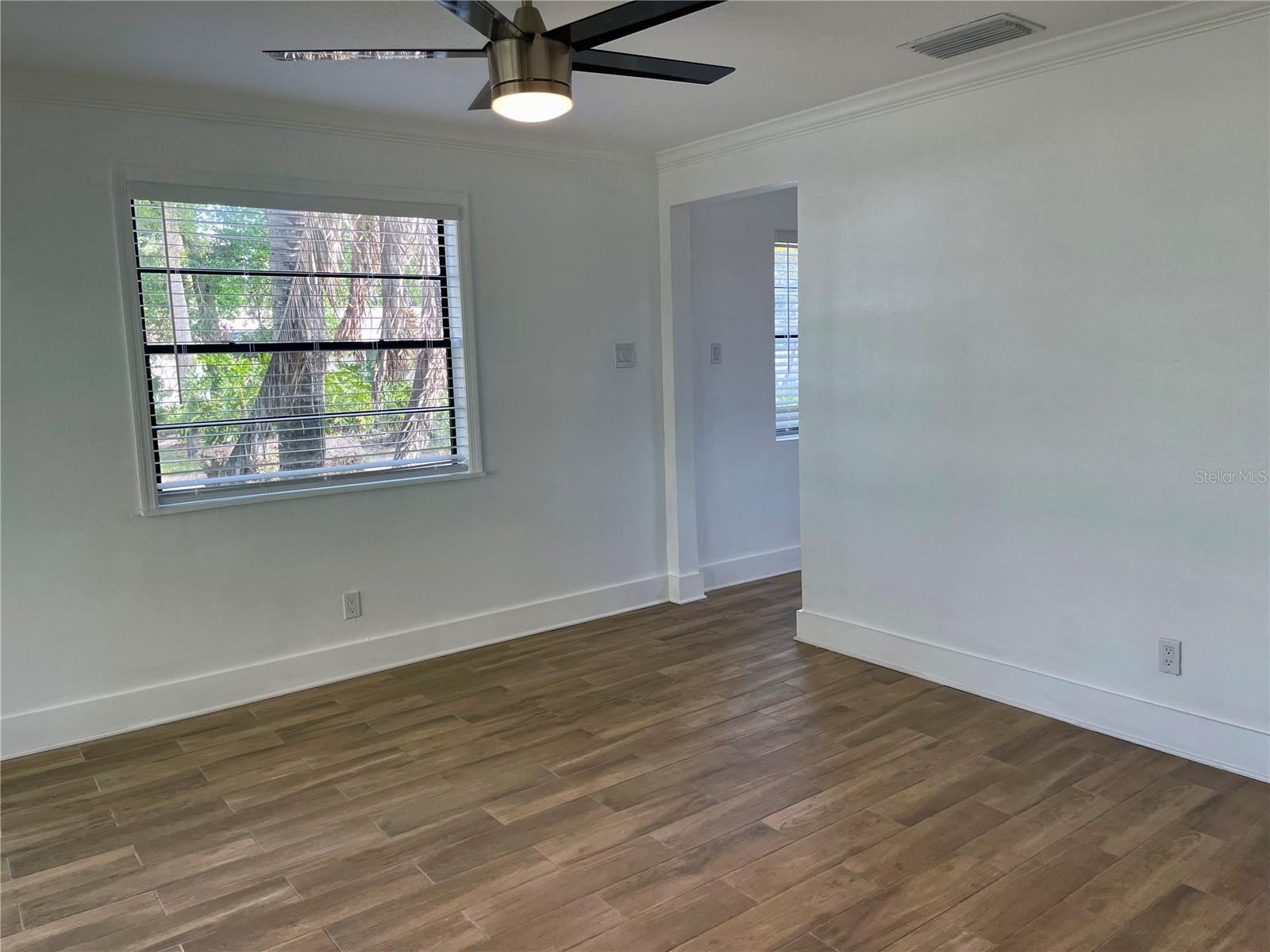 Image 9 of 17 For 2118 Venus Street