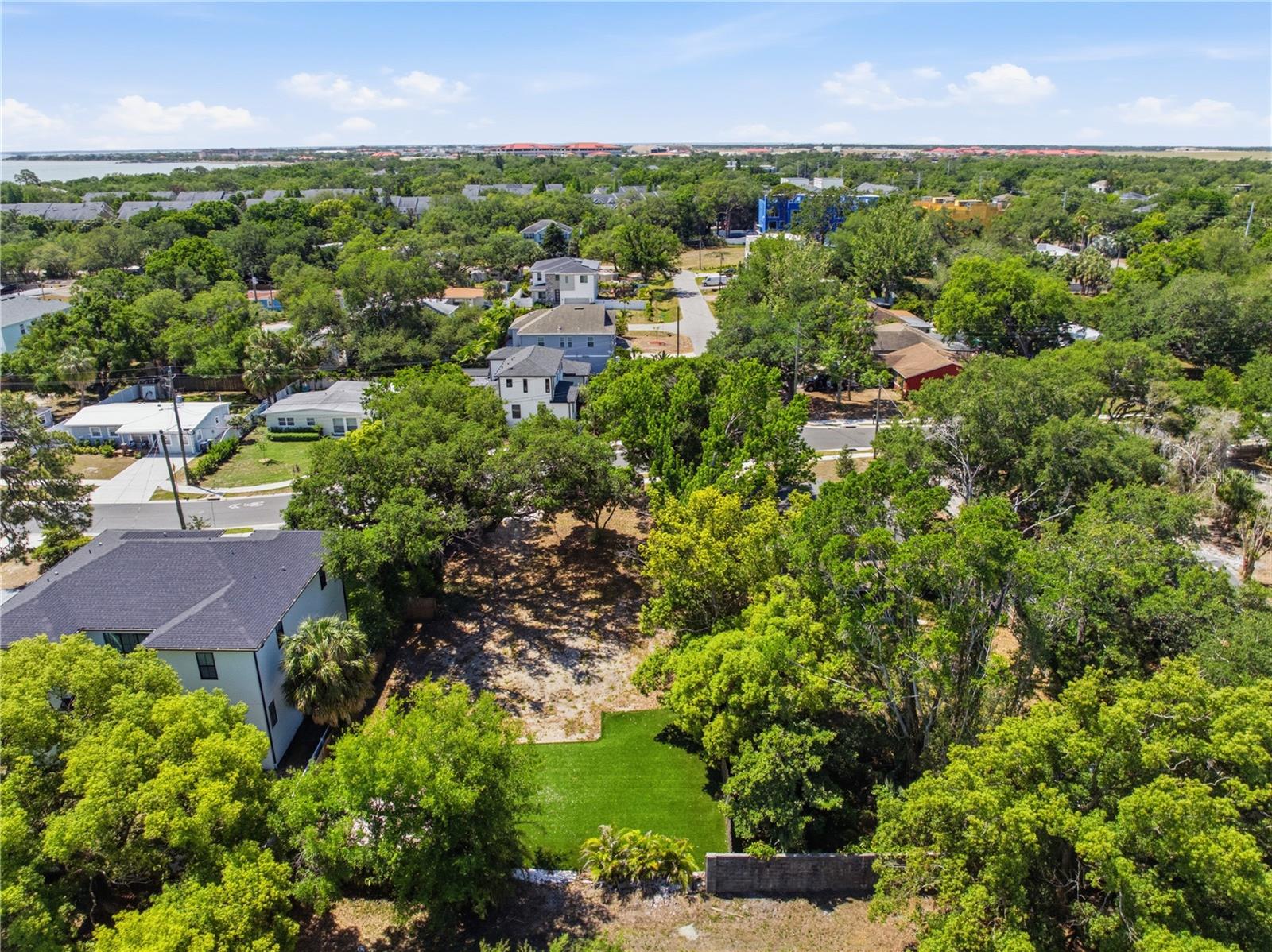 Image 6 of 21 For 2929 Averill Avenue