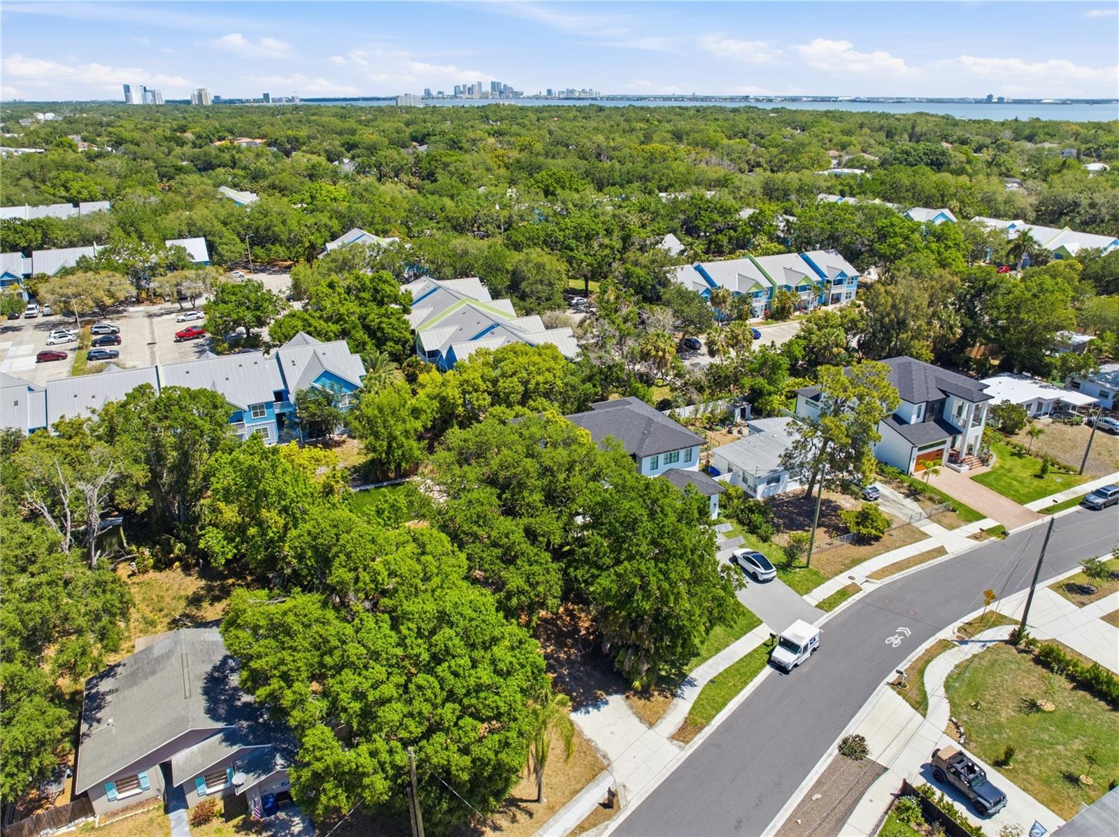 Image 9 of 21 For 2929 Averill Avenue