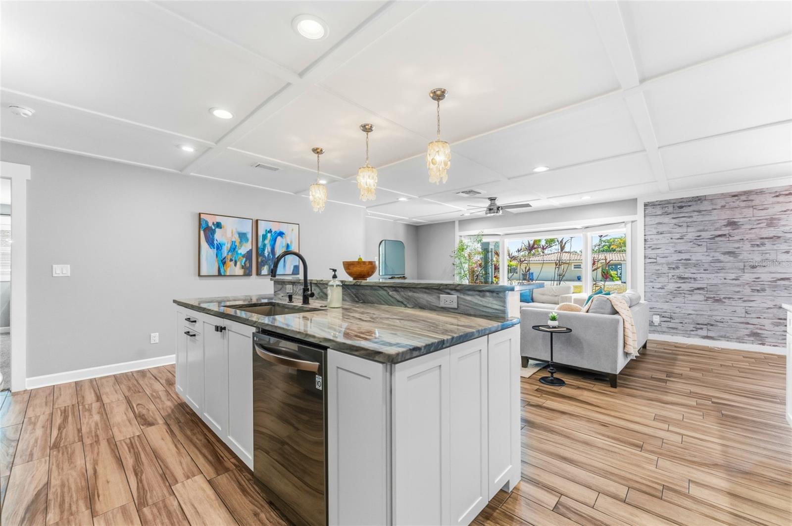 Image 9 of 41 For 2875 66th Terrace S