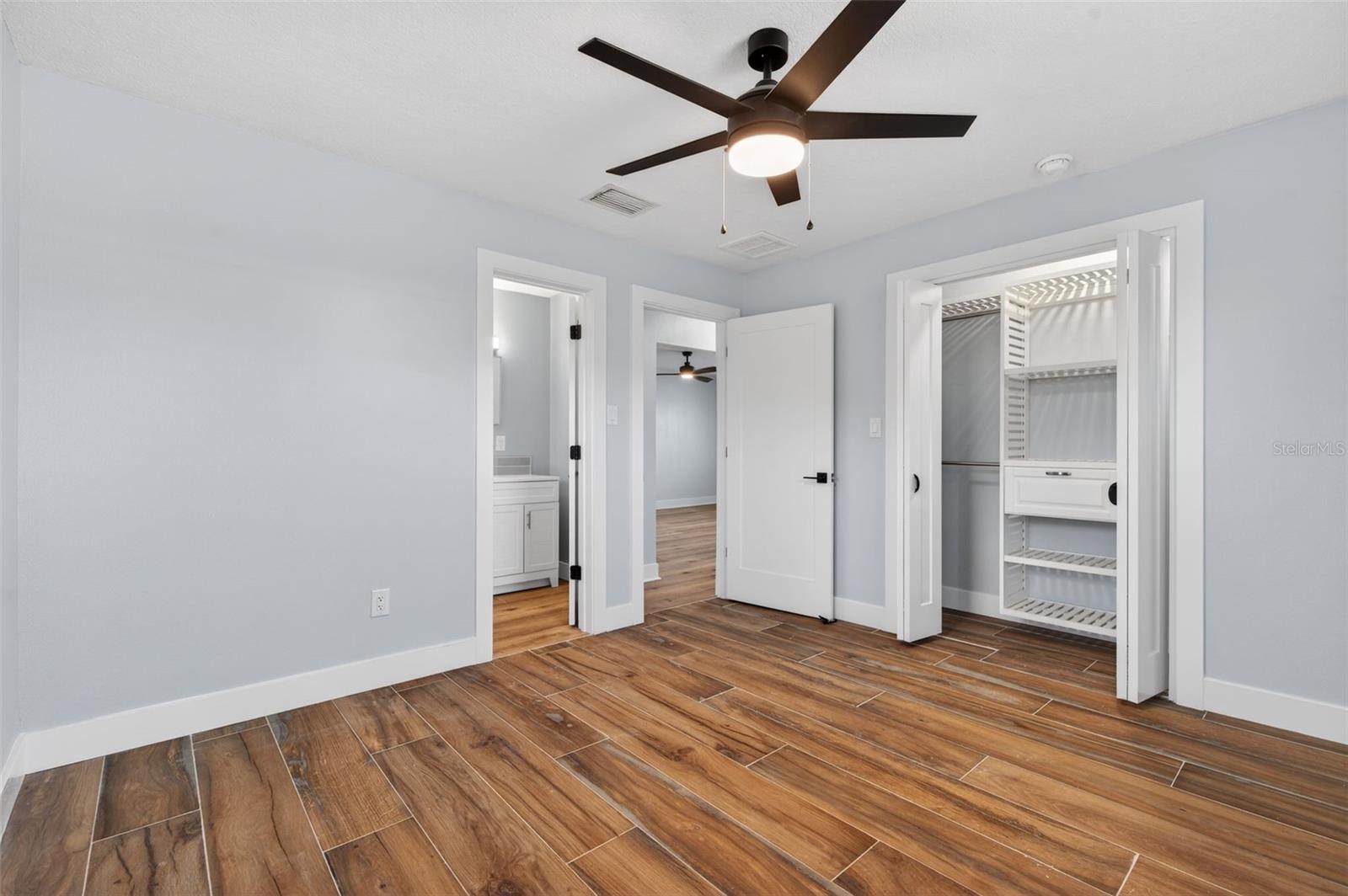 Image 18 of 49 For 1841 Douglas Avenue