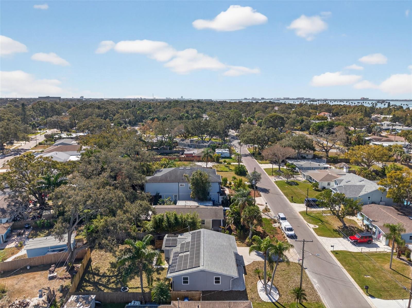 Image 35 of 49 For 1841 Douglas Avenue