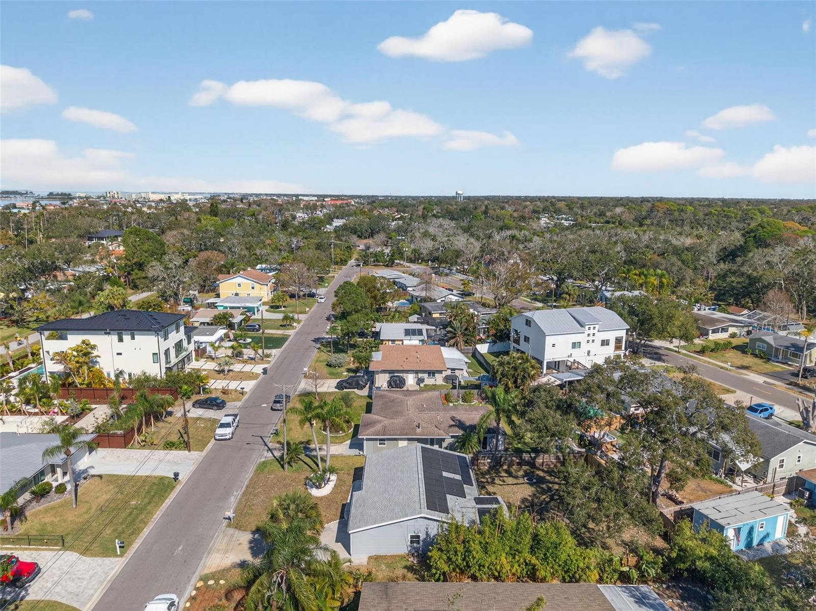 Image 39 of 49 For 1841 Douglas Avenue