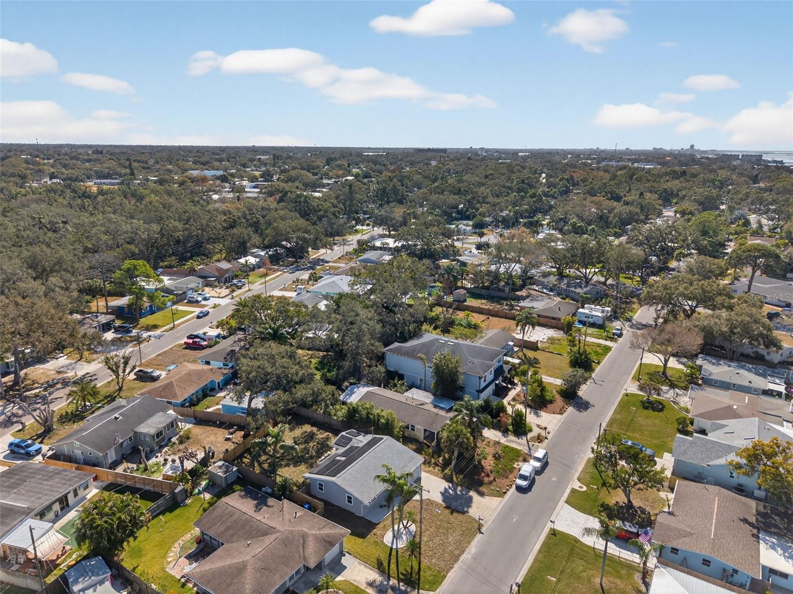 Image 42 of 49 For 1841 Douglas Avenue