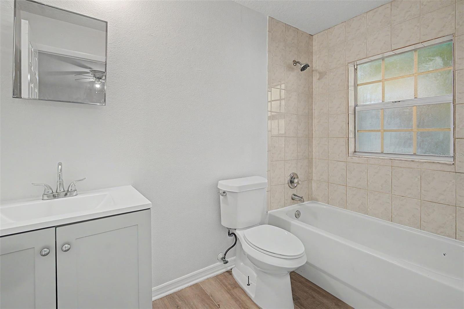 Image 5 of 11 For 3210 16th Street