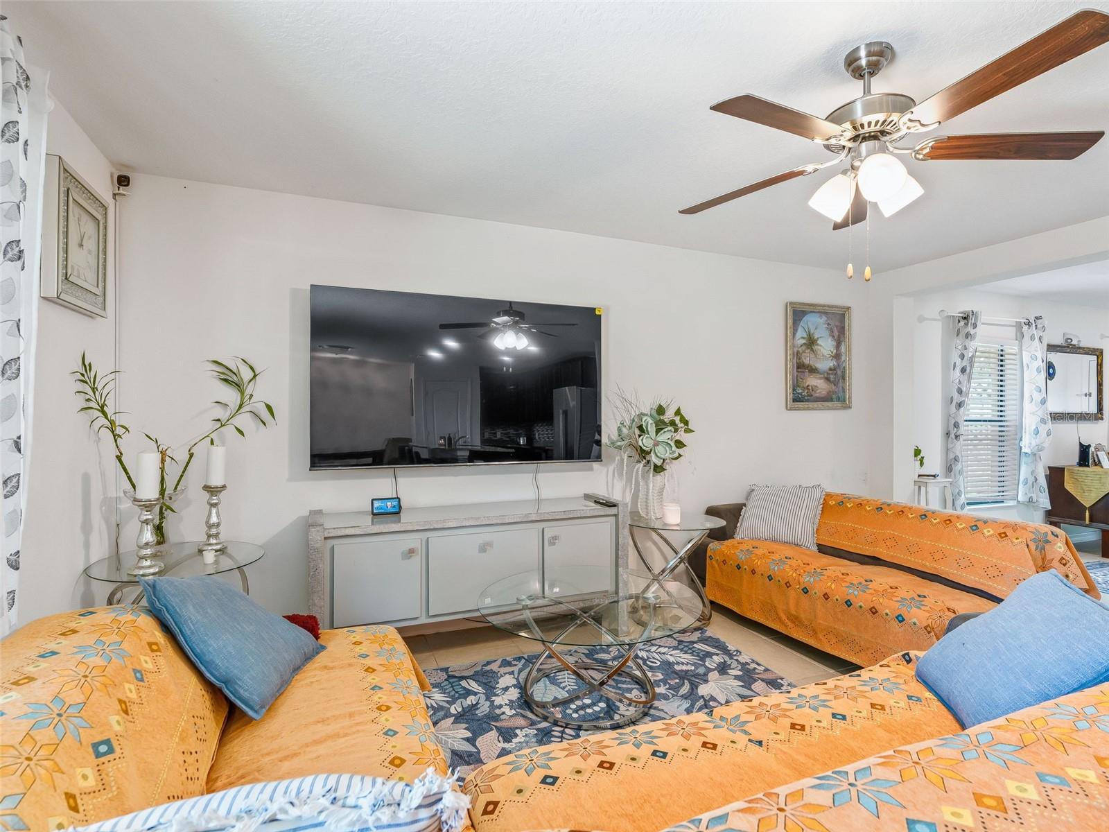 Image 10 of 41 For 7149 Crested Orchid Drive