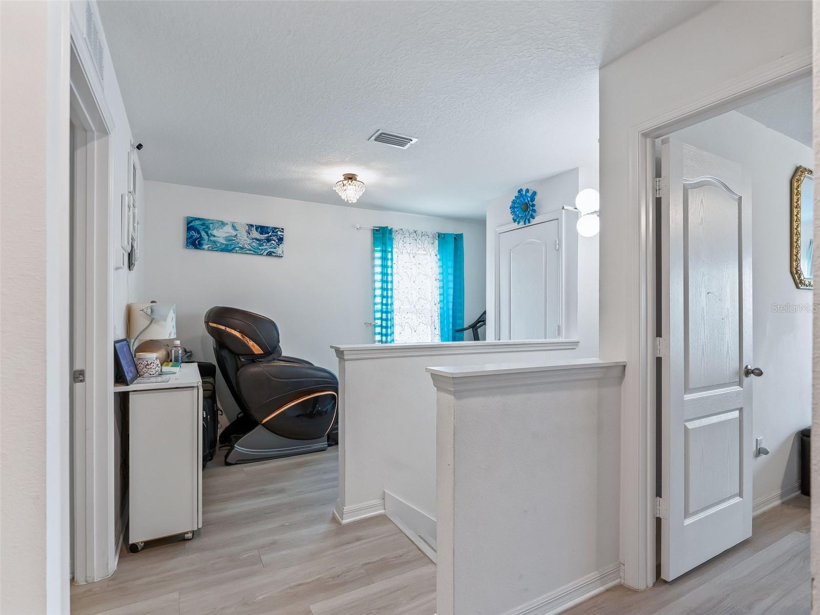 Image 18 of 41 For 7149 Crested Orchid Drive