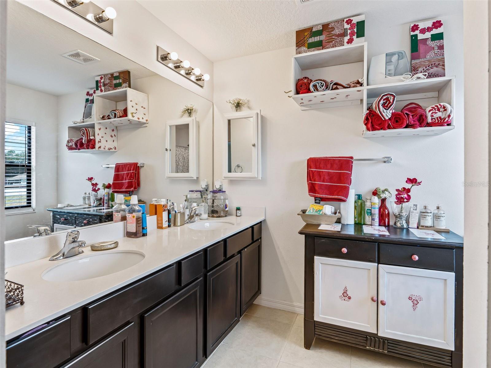 Image 21 of 41 For 7149 Crested Orchid Drive