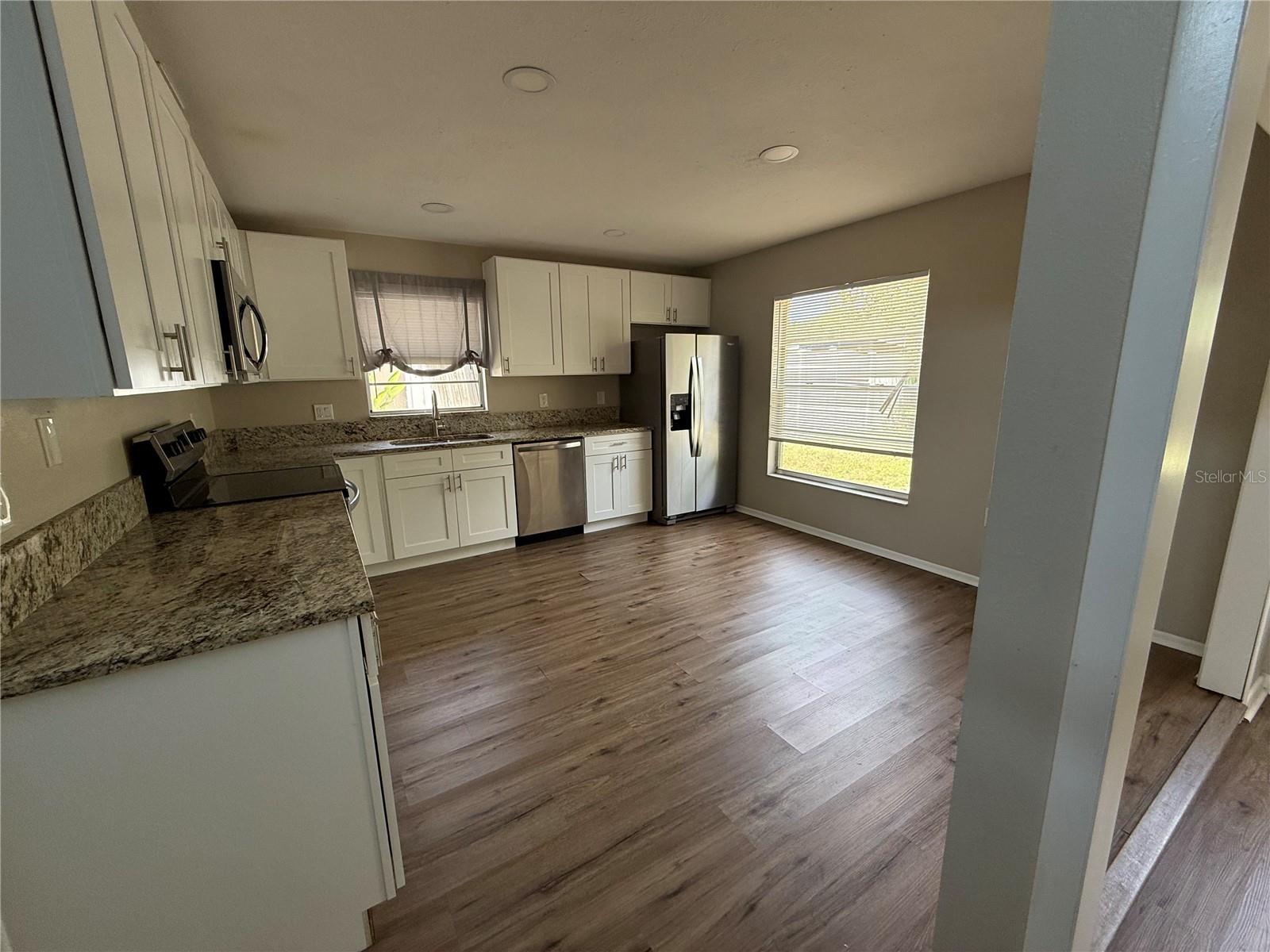 Image 10 of 20 For 712 Hazy Meadow Court