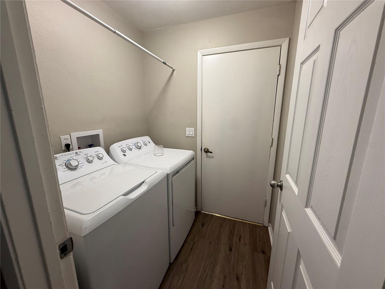 Image 13 of 20 For 712 Hazy Meadow Court