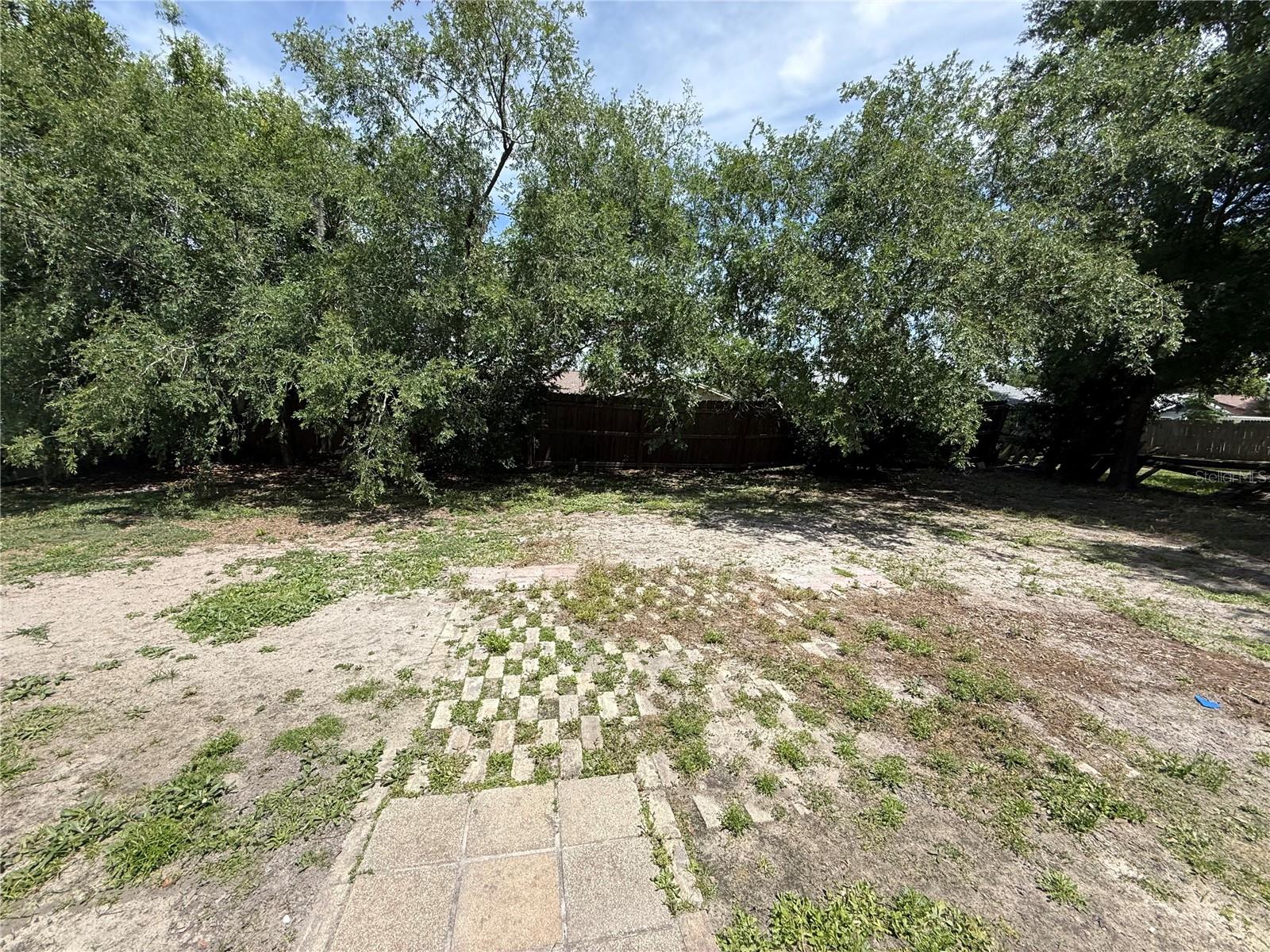 Image 6 of 20 For 712 Hazy Meadow Court