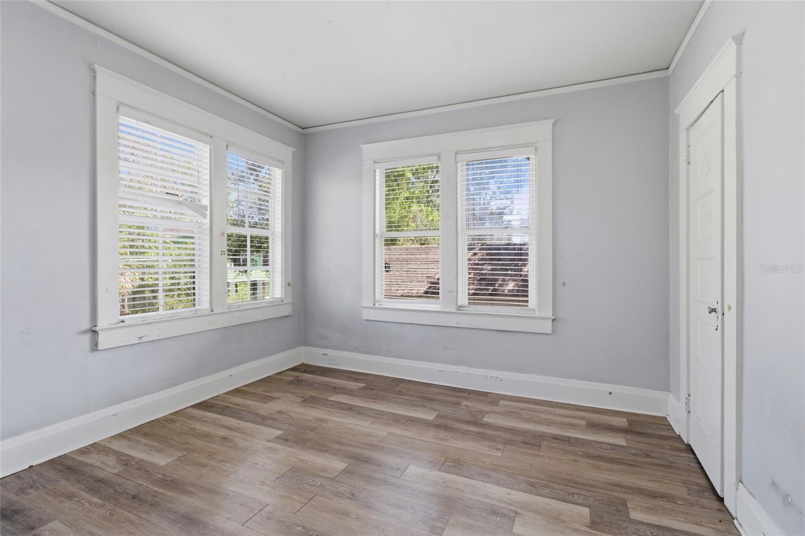 Image 18 of 21 For 917 26th Avenue