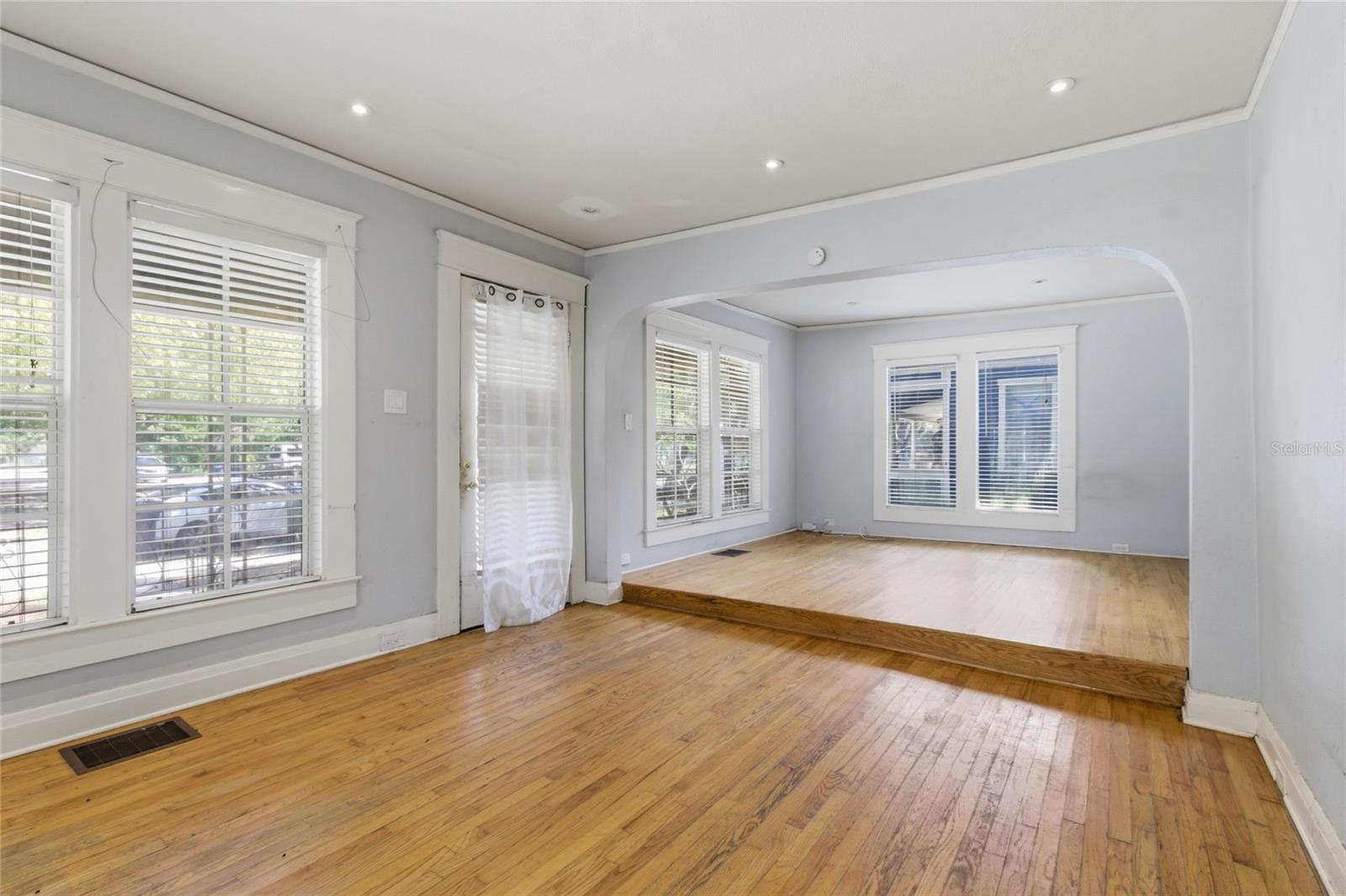 Image 7 of 21 For 917 26th Avenue