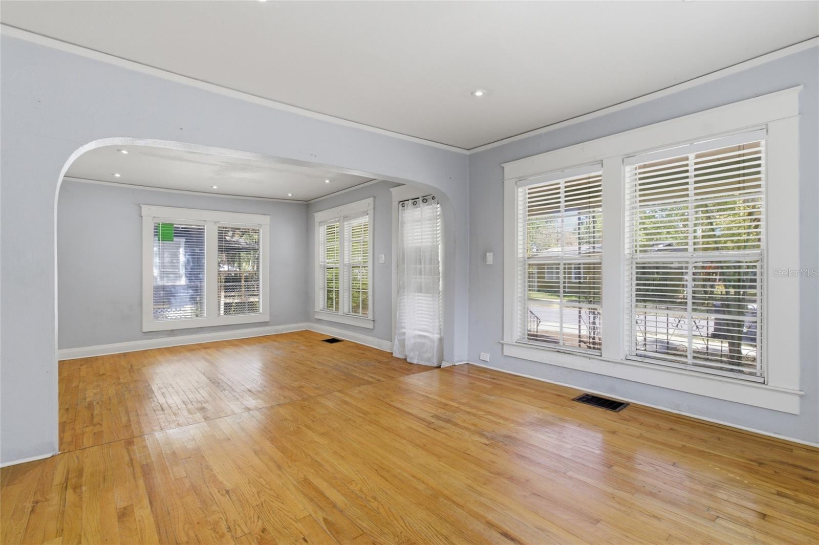 Image 8 of 21 For 917 26th Avenue