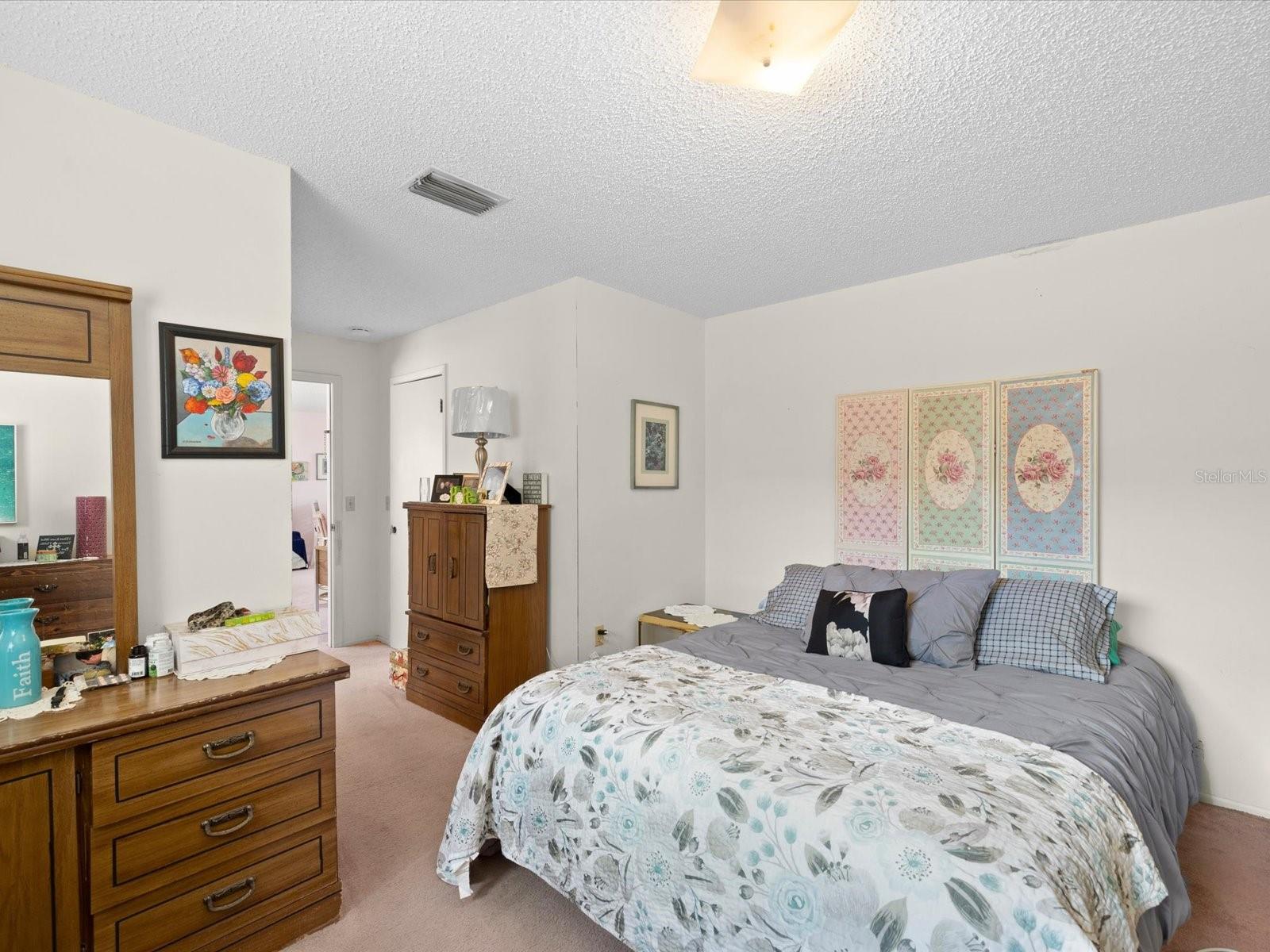 Image 17 of 41 For 11443 Nature Trail