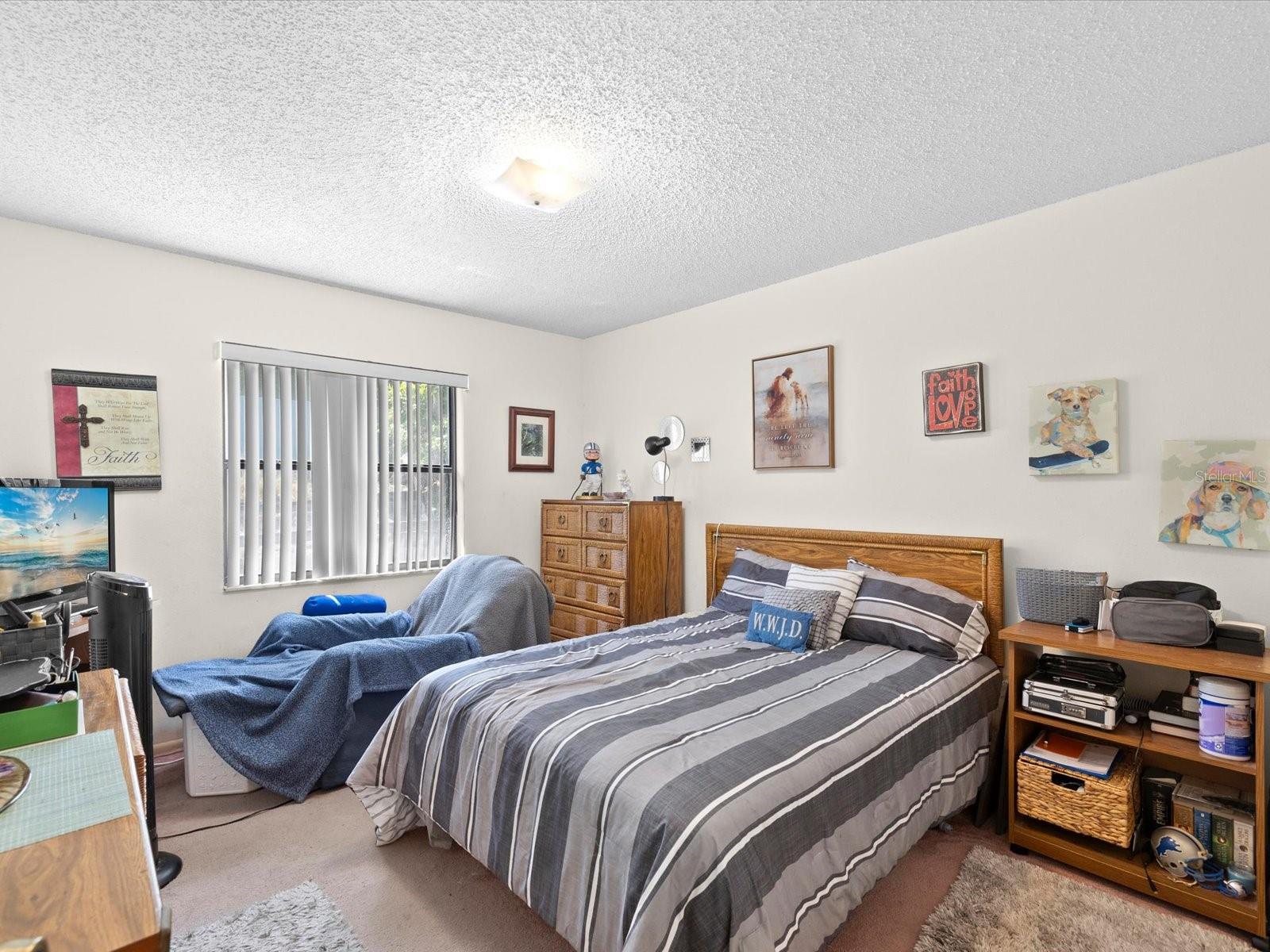 Image 24 of 41 For 11443 Nature Trail